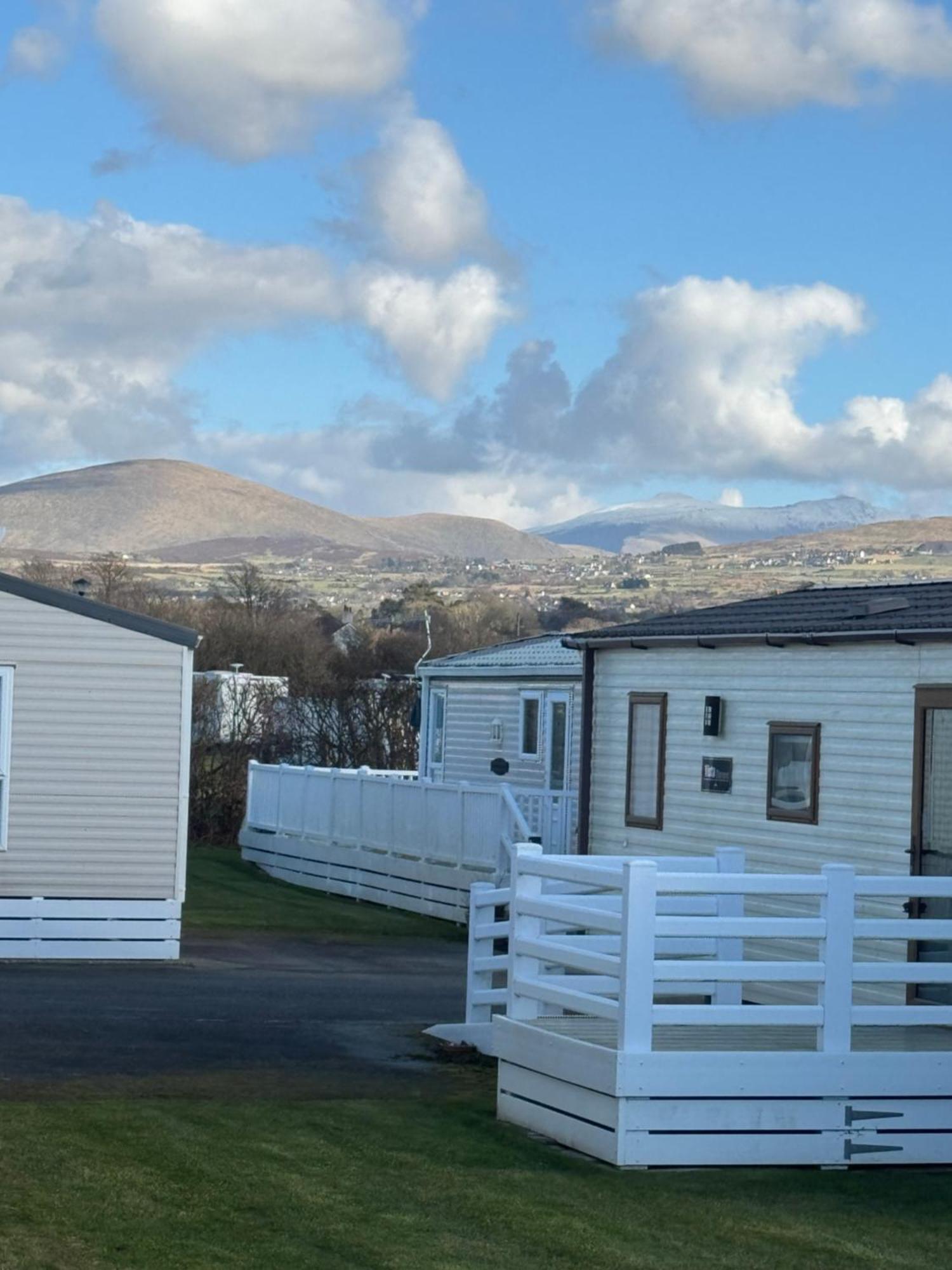 Snowdon View, White Tower Holiday Park Caernarfon Exterior photo